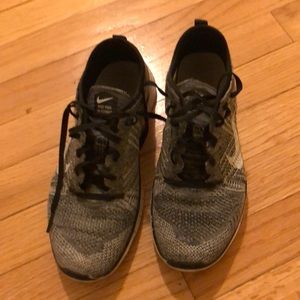 Nike Free TR Flyknit